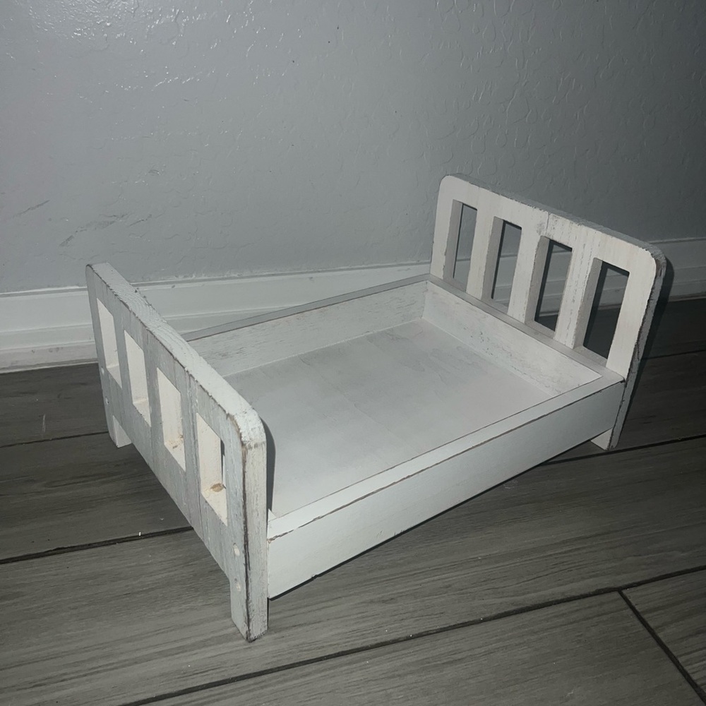 Newborn Baby Prop Bed Frame